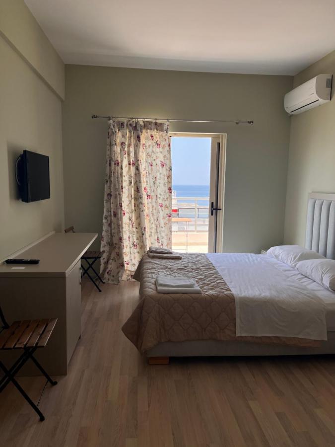 Vila -Te Golja Sarandë Esterno foto